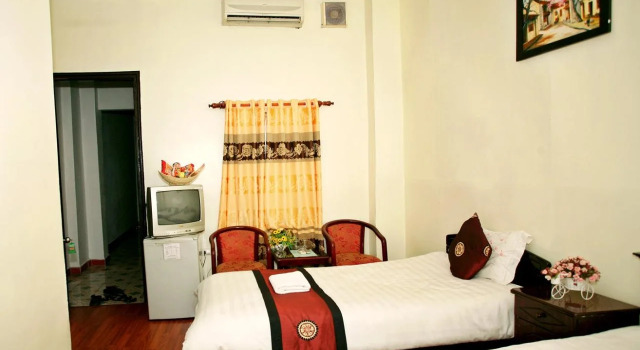 Green Street Hotel