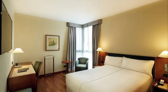 Номер Superior Sercotel Cornellà Barcelona