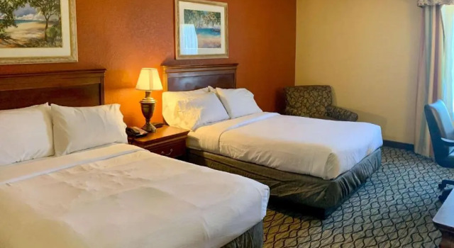 Четырёхместный номер Standard B&B Hotel Miami Airport