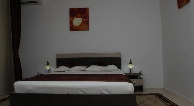 Люкс Hotel Royal 2