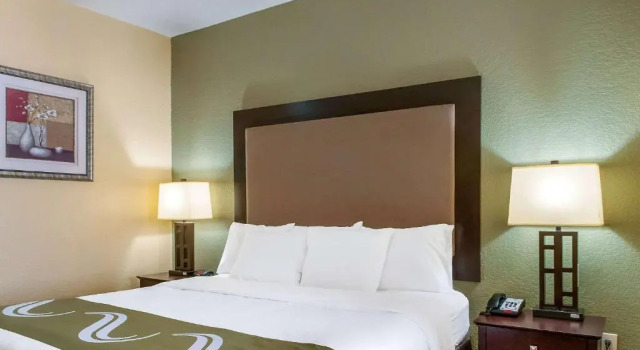 Люкс Quality Inn & Suites Slidell