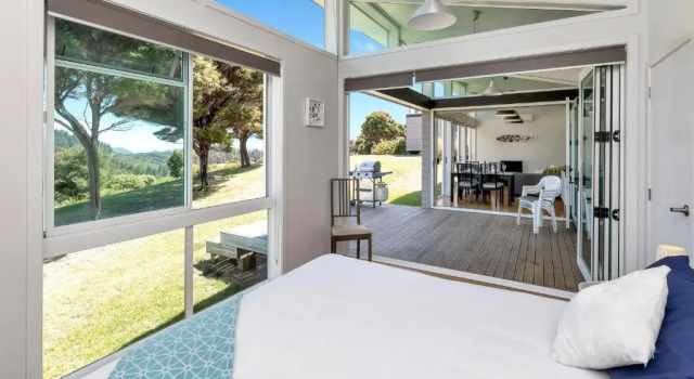 Paroa Bay Chalets, Забронировать Шале Отели Бей-оф-Айлендс 4 звезды, 4*