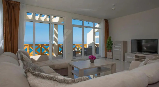 Апартаменты Berg Apartments