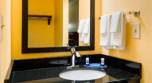 Четырёхместный номер Standard Best Western Allentown Bethlehem Lehigh Valley Inn & Suites