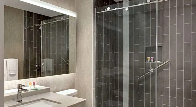 Двухместный номер с красивым видом из окна Hyatt Place Las Vegas at Silverton Village