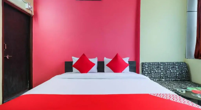 Hotel Shree N Palace by OYO Rooms