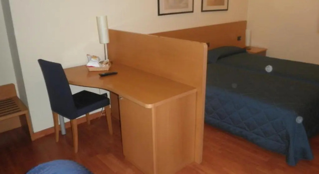 Трёхместный номер Standard Hotel Selide