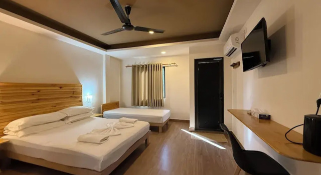 Двухместный номер Deluxe с балконом и с видом на сад Belmar Beach