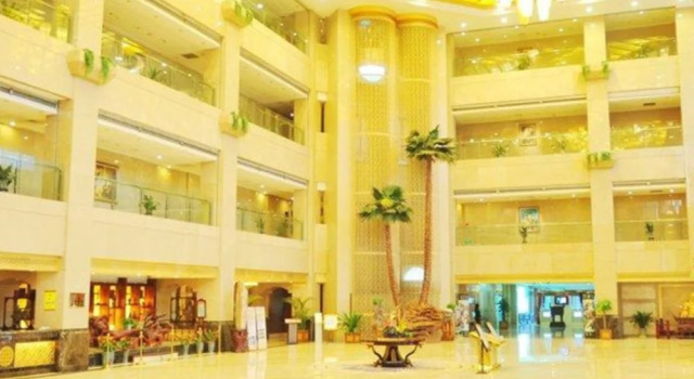 Huaxin International Hotel, Prenota Hotel Hotel a Ningbo con parcheggio, Parcheggio