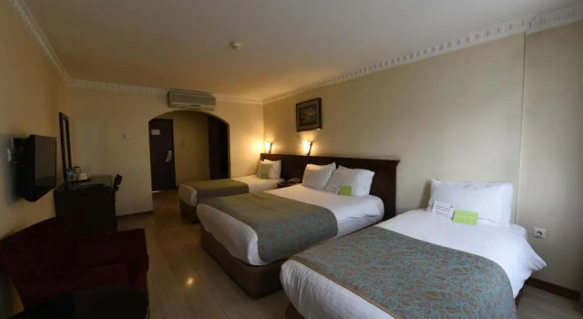 Трёхместный номер Standard Asal Hotel