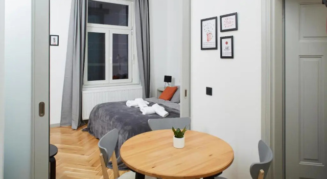 Апартаменты с 2 комнатами Zest and Nest Apartments in the center