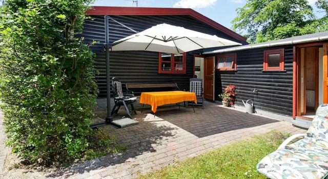 Gorgeous Holiday Home in Gilleleje with Terrace