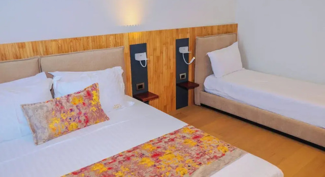 Deluxe Dreier Zimmer mit Balkon und mit Meerblick Chic Boutique Hotel Vlore
