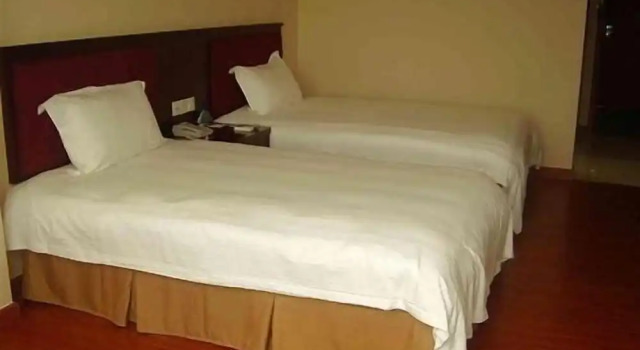 Двухместный номер Business GreenTree Inn GuangDong ZhongShan NanLang Light Rail Station