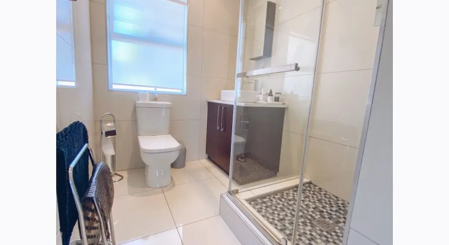 The Urban, Забронировать Отель Отели Mossel 4 звезды, 4*