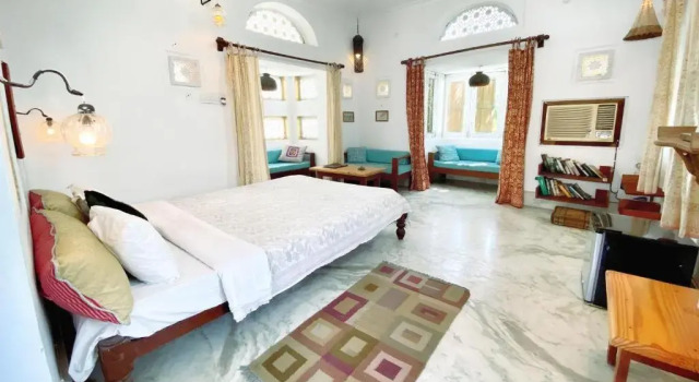 Двухместный номер Deluxe с балконом и с красивым видом из окна Dia Homestay