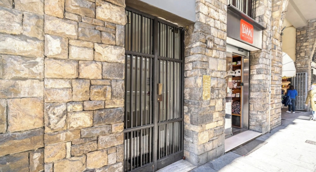 Guesthost - Dimora Ponte Vecchio Lovely Apartment, Забронировать Апартаменты/квартира Апартаменты Флоренции, рядом с Сады Боболи, Апартаменты/квартира