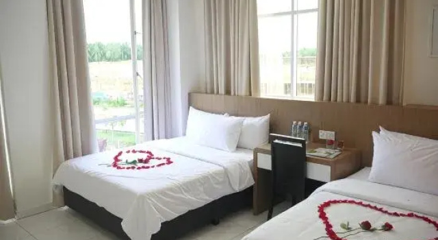 Двухместный люкс Deluxe Hotel Wawasan