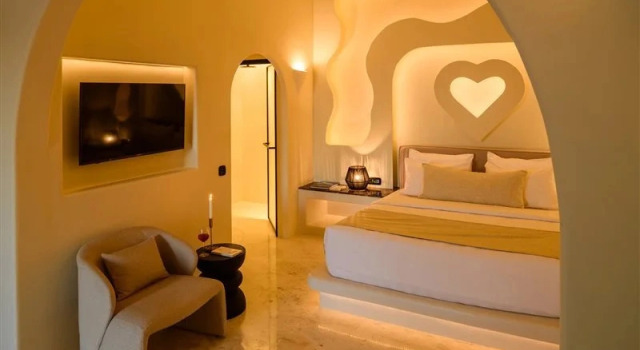 Avelora Suites