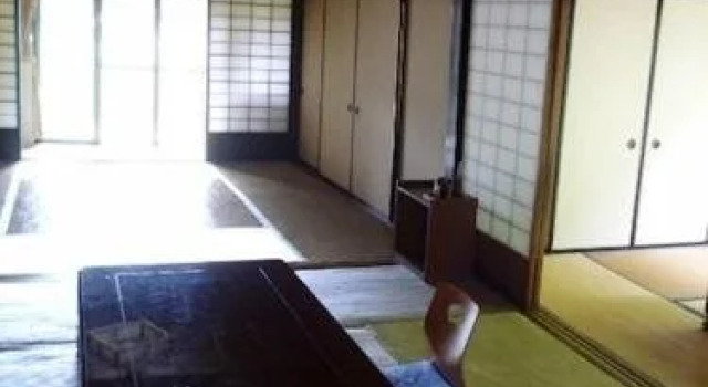 Minshuku Yurika, Prenota Hotel Urugi 