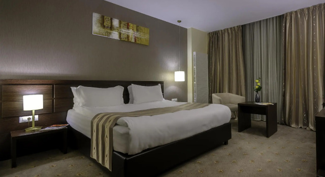 Двухместный номер Deluxe Golden Time Hotel