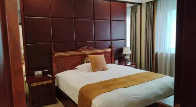 Standardowy suite Jin He Hotel