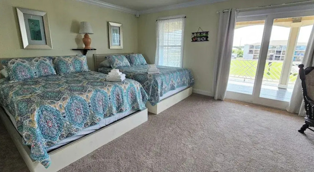 Люкс Deluxe 1817 Oceanfront Bed & Breakfast