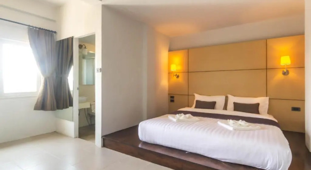 Двухместный номер Deluxe Montree Phuket Hotel