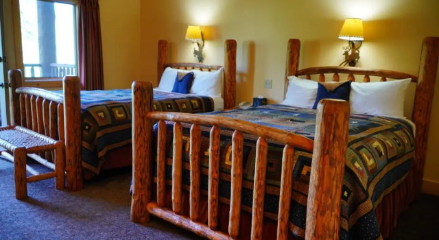 Четырёхместный номер Standard Daniels Summit Lodge