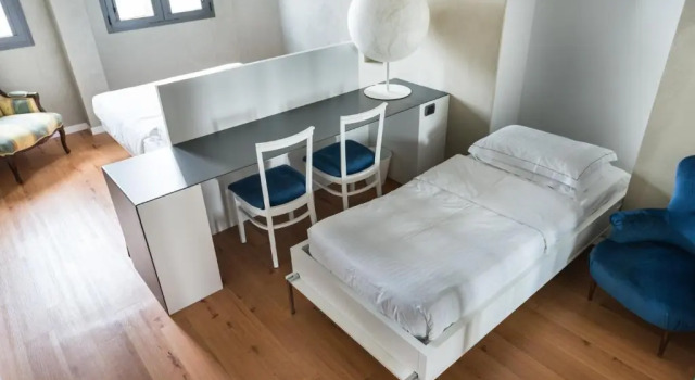 Люкс Point Hotel