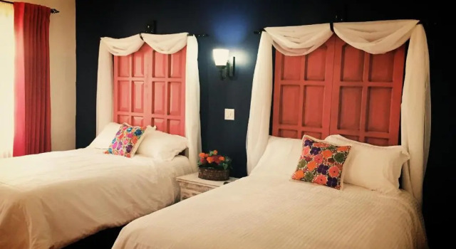 Четырёхместный номер Standard María de Nadie "Hotel Boutique"