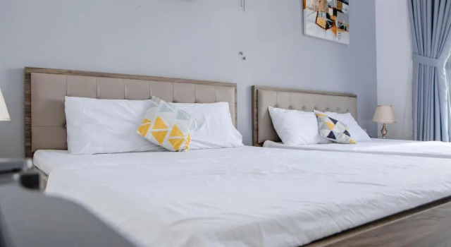 Коттедж с 5 комнатами Chocolate 5Bedroom 7 QueenBed 5 Min Walk Beach