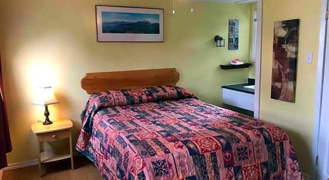 Номер Superior Lakelawn B&B and Motel
