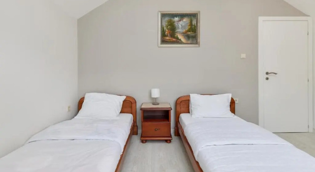 Апартаменты Apartment Mrsulja