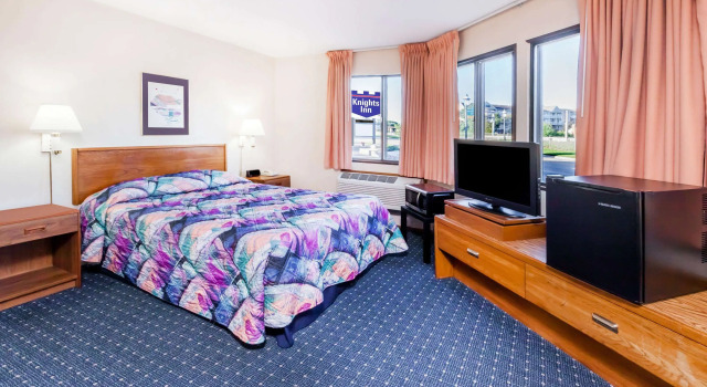 Номер Standard Knights Inn Mackinaw City