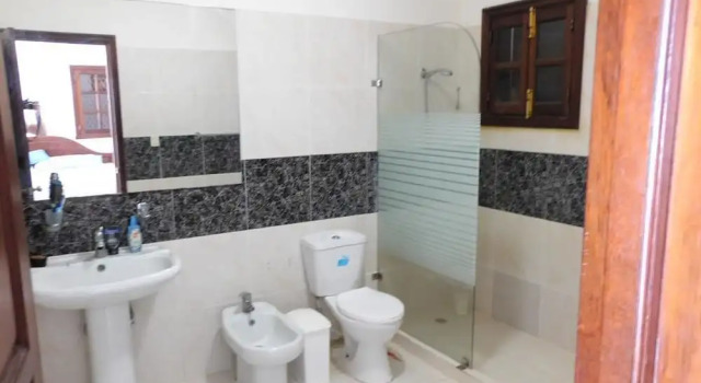 Вилла Comfort с 5 комнатами с видом на океан Oasis Apartments
