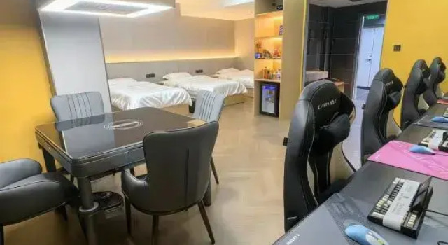 Кровать в общем номере Taikongmao E-Sports Hotel