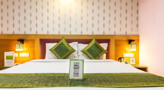 Двухместный номер Deluxe Treebo Akshaya Lalbagh Inn