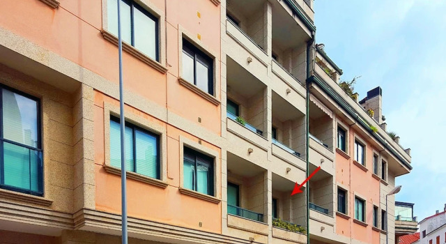 Edificio Sirena, Забронировать Отель Отели Санхенхо с парковкой, рядом с Пляж Silgar, Парковка