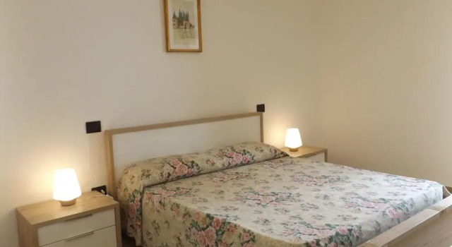 Апартаменты Apartment in Garda With Lake View
