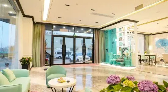 Xana Hotel Zhanjiang Xuwen Mulan Avenue, Boek Hotel Hotels in Guangdong met parkeren, Parkeren