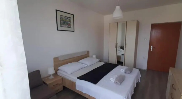 Апартаменты с видом на море Apartment Lukrecija