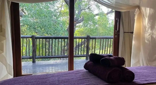 Stand Alone Rooms 62 Blyde Wildlife Estate, Buchen Sie Hotel Hoedspruit 