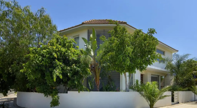 Вилла Larnaca Villa Marisol Kiti