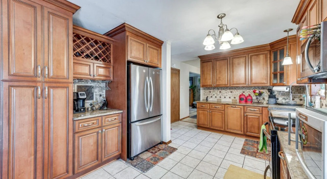 Коттедж с 3 комнатами Tobyhanna Home w/ Fire Pit: 1 Mi to Lake Carobeth!