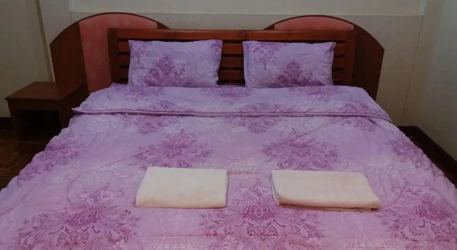 Boonsiri Guesthouse, Varaa Hotelli Hotellit North-Eastern Thailand pysäköinnillä, Pysäköinti