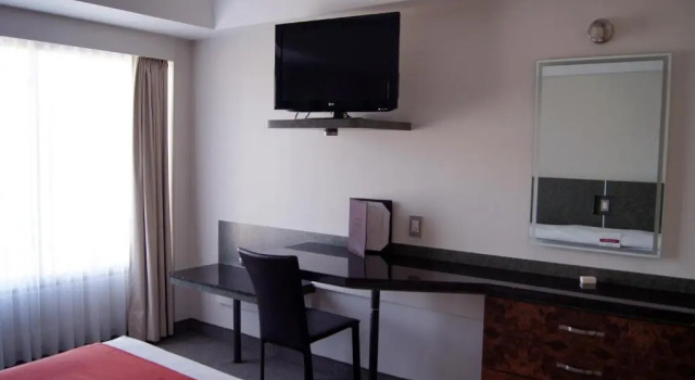 Полулюкс Holiday Inn Express Ciudad de Mexico Condesa by IHG