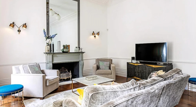 Notting Hill Charm: Central 2-bed Gem