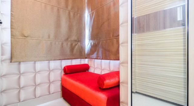 Cozy 1Br Apartment With Workspace At Mustika Golf Residence, Book Apartment Cikarang West Java
