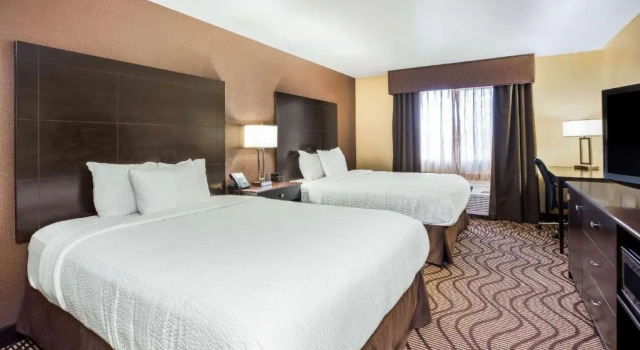 Четырёхместный номер Deluxe La Quinta by Wyndham Meridian / Boise West